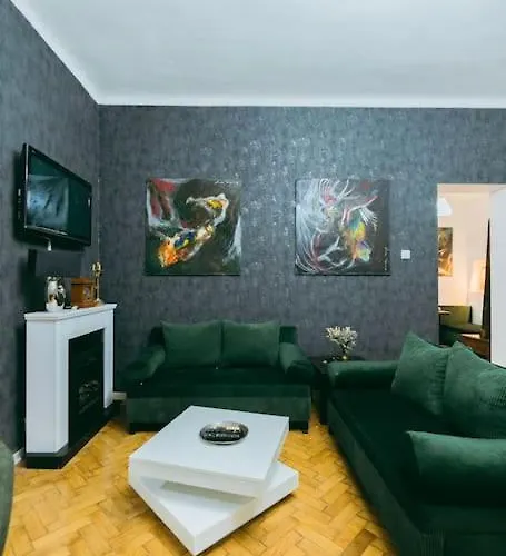 Apartment House Of Art Bukarest