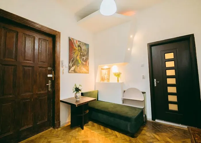 House Of Art Apartment